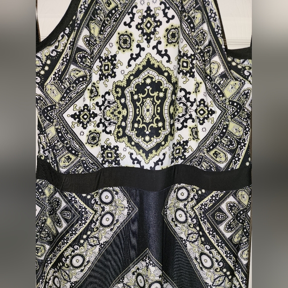 INC NWT full length halter dress with geometric pattern - Picture 5 of 9